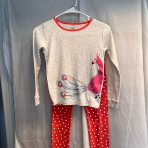 Carter’s girls gray and pink pajamas. Long sleeve and long pants. Snug fit.